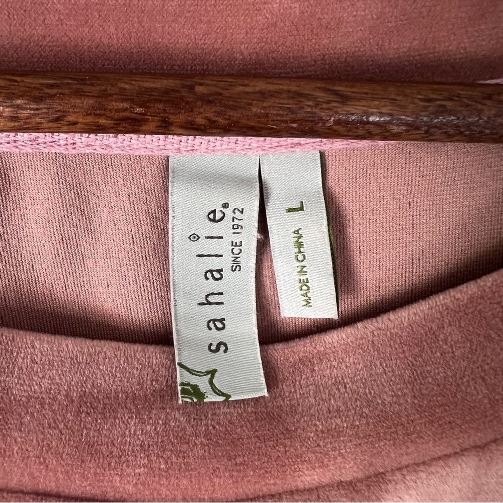 Sahalie Dusty Rose Velvet Sweatshirt Large - Picture 2 of 7